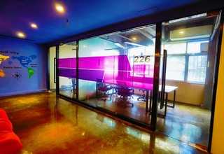 龙华隔音办公窗帘