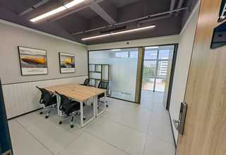 vr虚拟现实多少钱一台